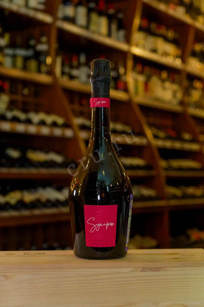 В магазине Крю Профи Thierry Massin Synapse in gift box 2013 0.75 л
