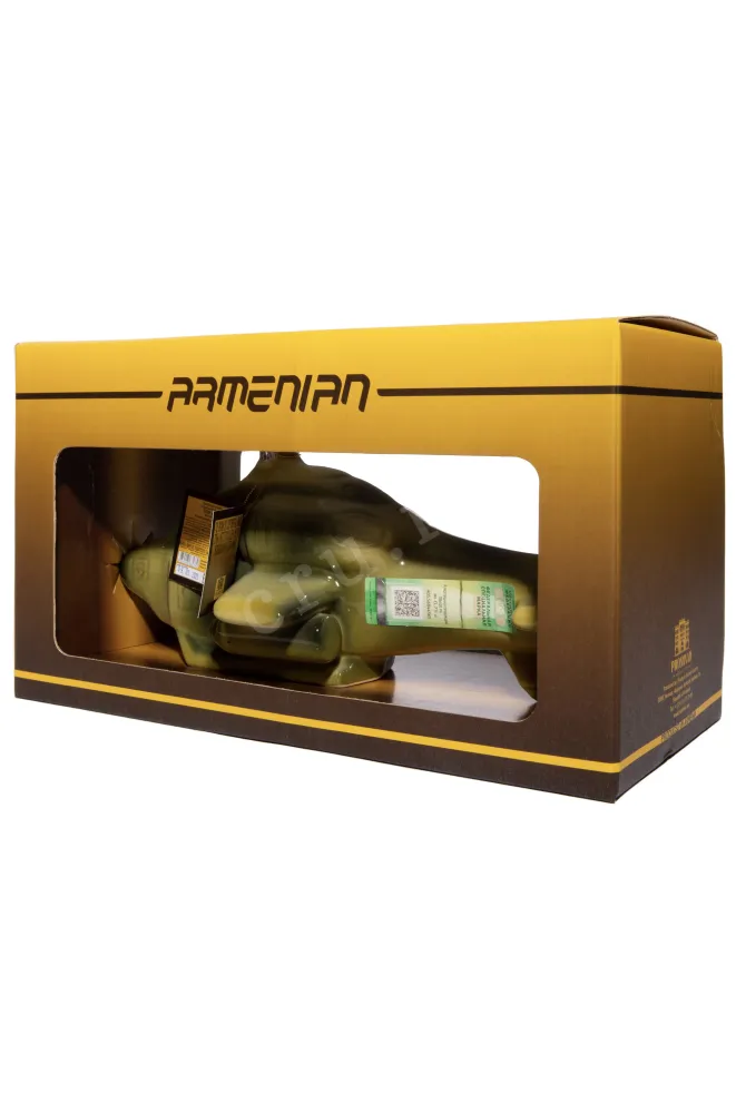 В подарочной коробке Proshyan Helicopter 7 Years in gift box 2012 0.75 л
