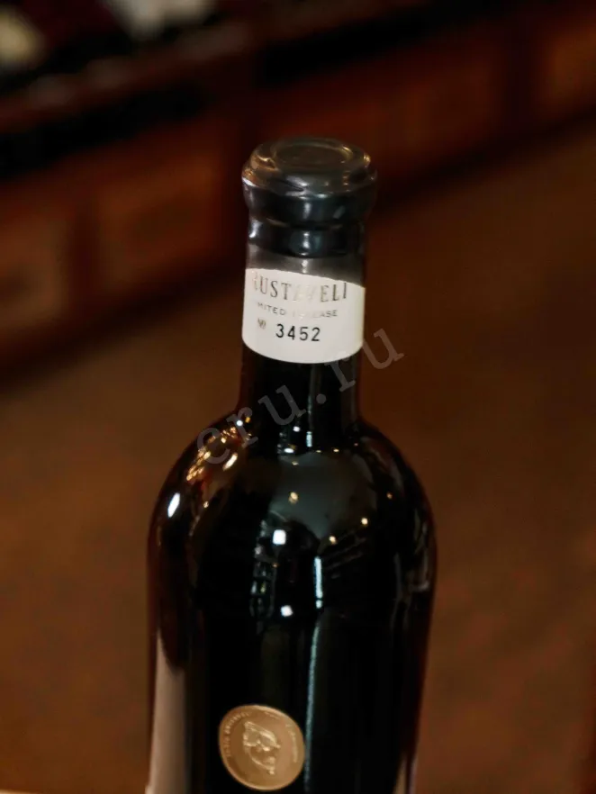 Пробка Rustaveli Saperavi Qvevri 2021 0.75 л