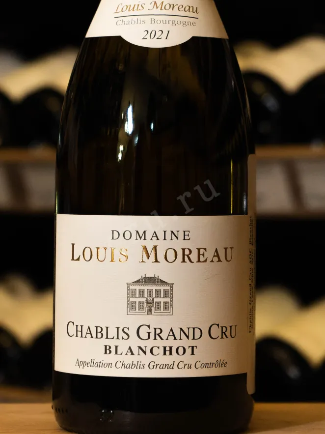 В магазине Крю Профи Domaine Louis Moreau Chablis Grand Cru Blanchot AOC 2021 0.75 л