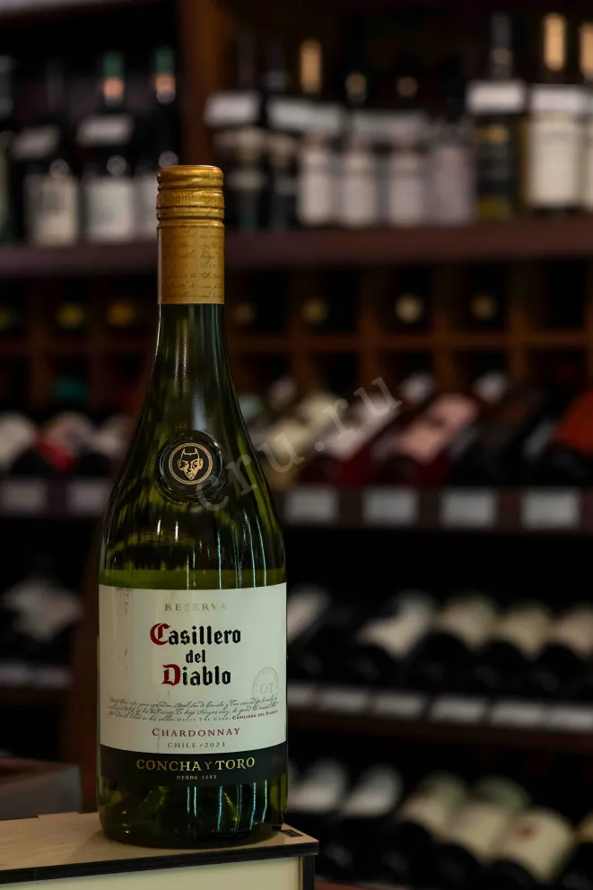 В магазине Крю Профи Casillero del Diablo Chardonnay 2023 0.75 л