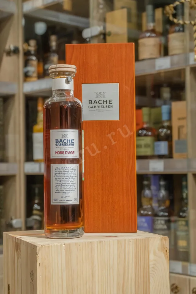 В магазине Крю Профи Bache-Gabrielsen Hors d’Age 0.7 л