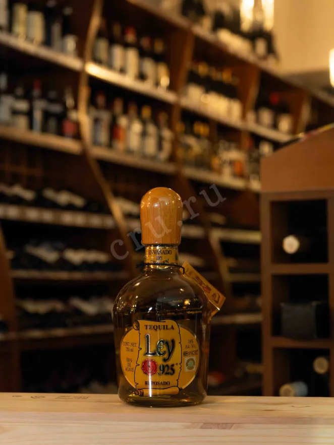 В магазине Крю Профи Ley 925 Reposado 0.75 л
