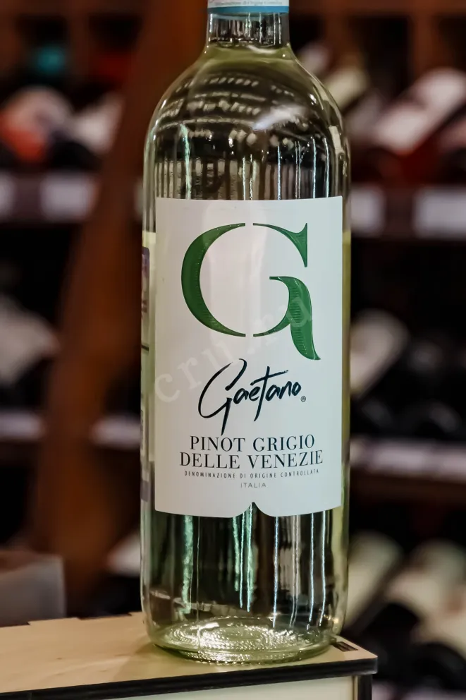 В магазине Крю Профи Gaetano Pinot Grigio Delle Venezie DOC 2024 0.75 л