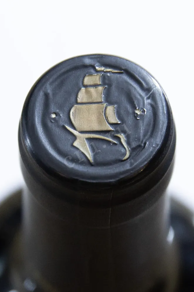 Пробка Juan Cristóbal Malbec 2024 0.75 л