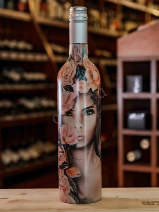 В магазине Крю Профи La Piu Belle 2020 0.75 л