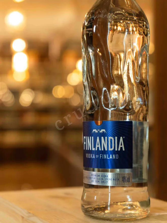 В магазине Крю Профи Finlandia 0.5 л