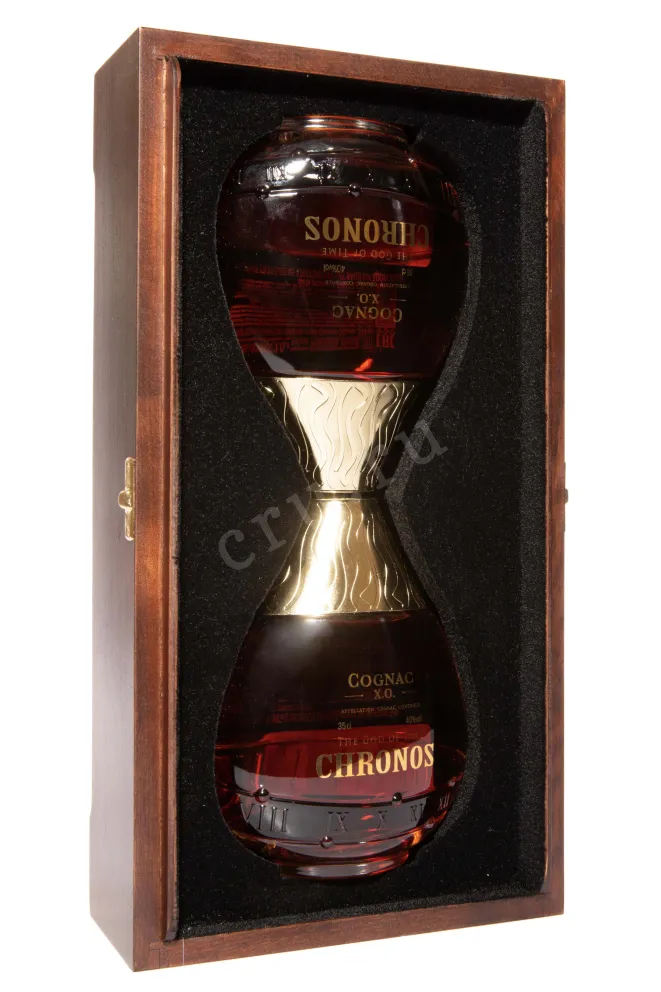 В деревянной коробке Chronos XO gift set of 2 bottles in wooden box 0.35 л