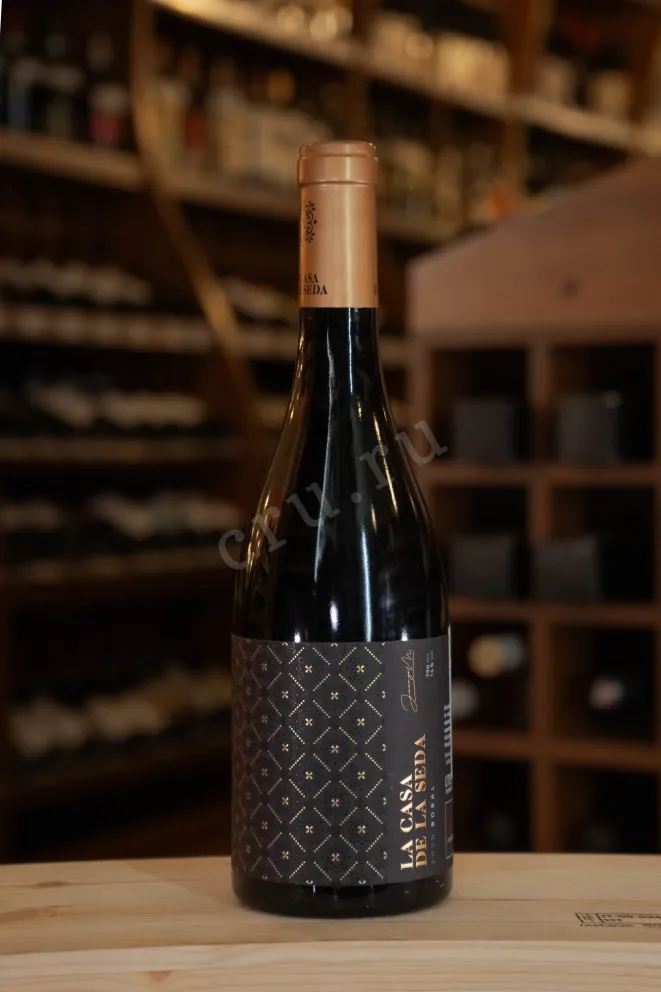 В магазине Крю Профи La Casa de la Seda 2020 0.75 л