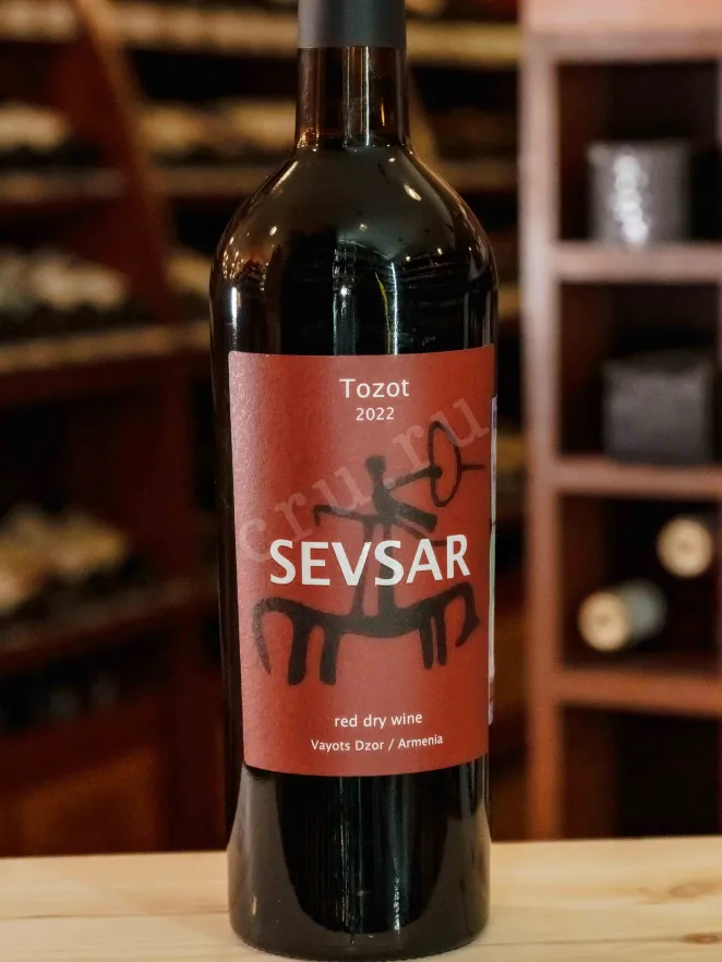 В магазине Крю Профи Sevsar Tozot Voyots Dzor 2022 0.75 л