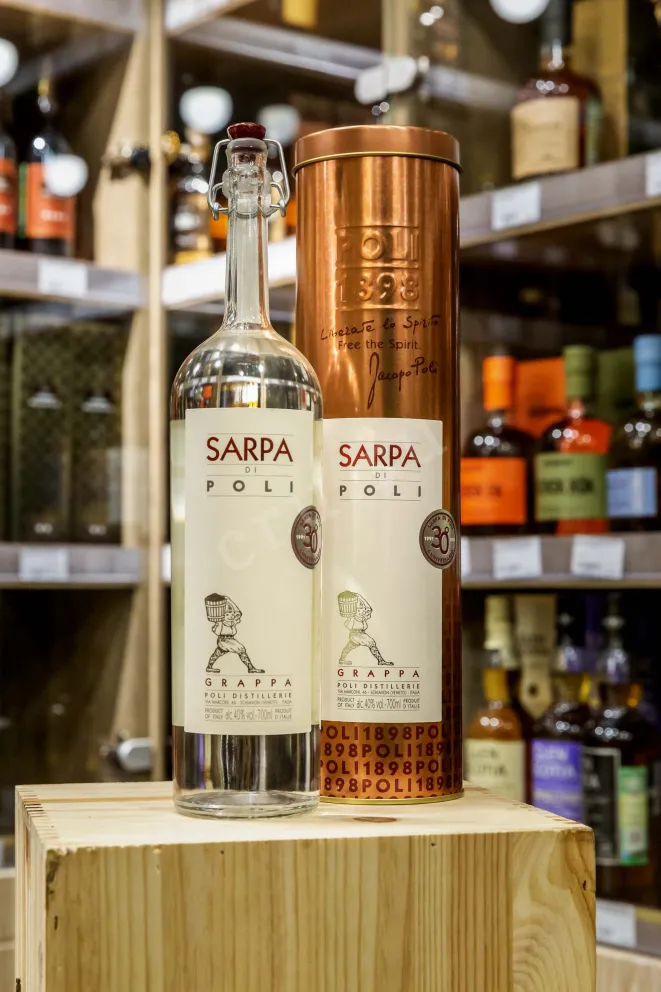 В магазине Крю Профи Sarpa di Poli in tube 0.7 л