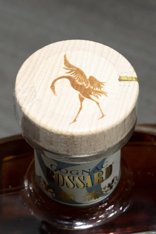 Пробка Bossard  XO Extra Old in gift box 0.7 л