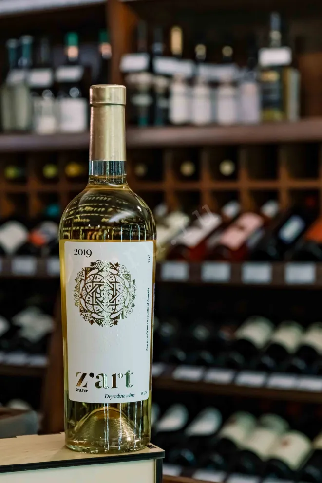 В магазине Крю Профи Zart White Dry 2019 0.75 л