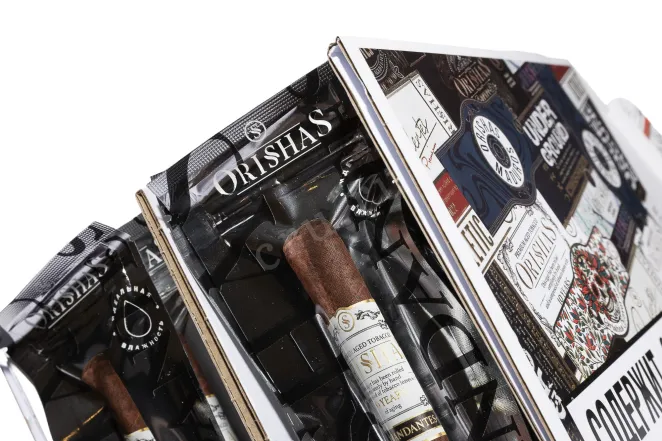 Коробка с сигарами Orishas Comandantes Toro Hermetic