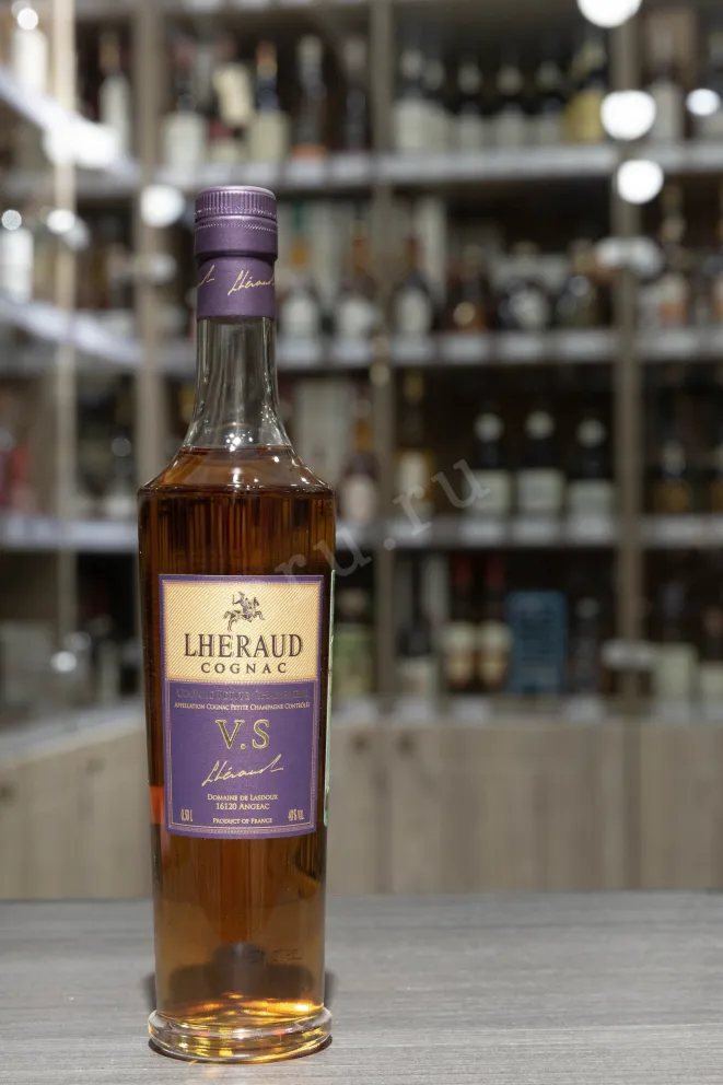 В магазине Крю Профи Lheraud Cognac VS 0.5 л