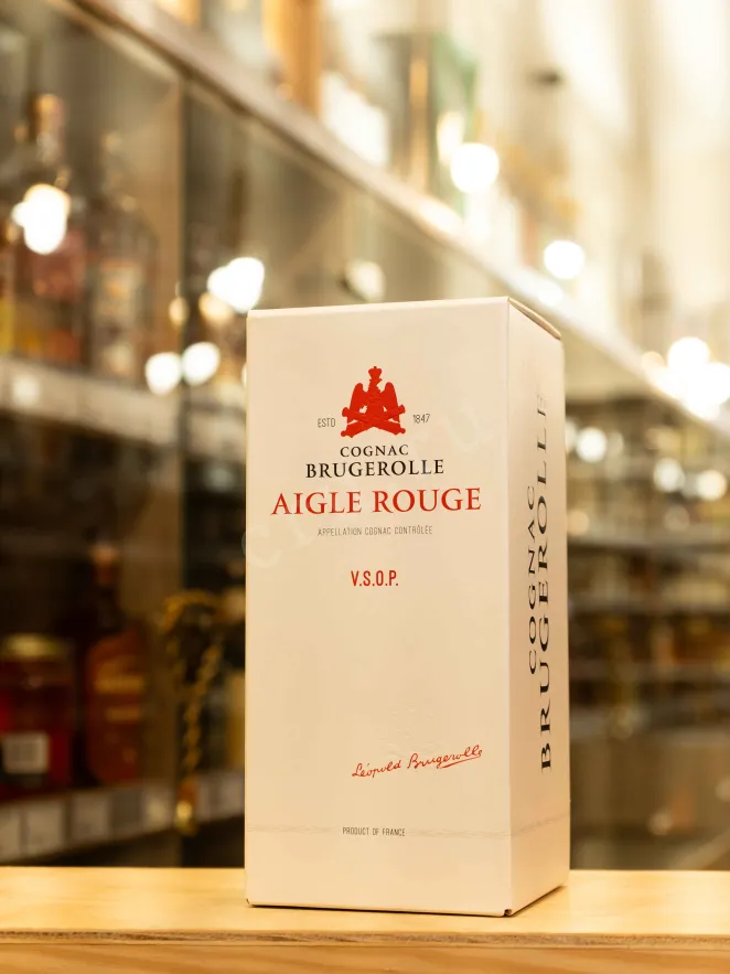 В магазине Крю Профи Brugerolle VSOP Aigle Rouge gift box 0.7 л