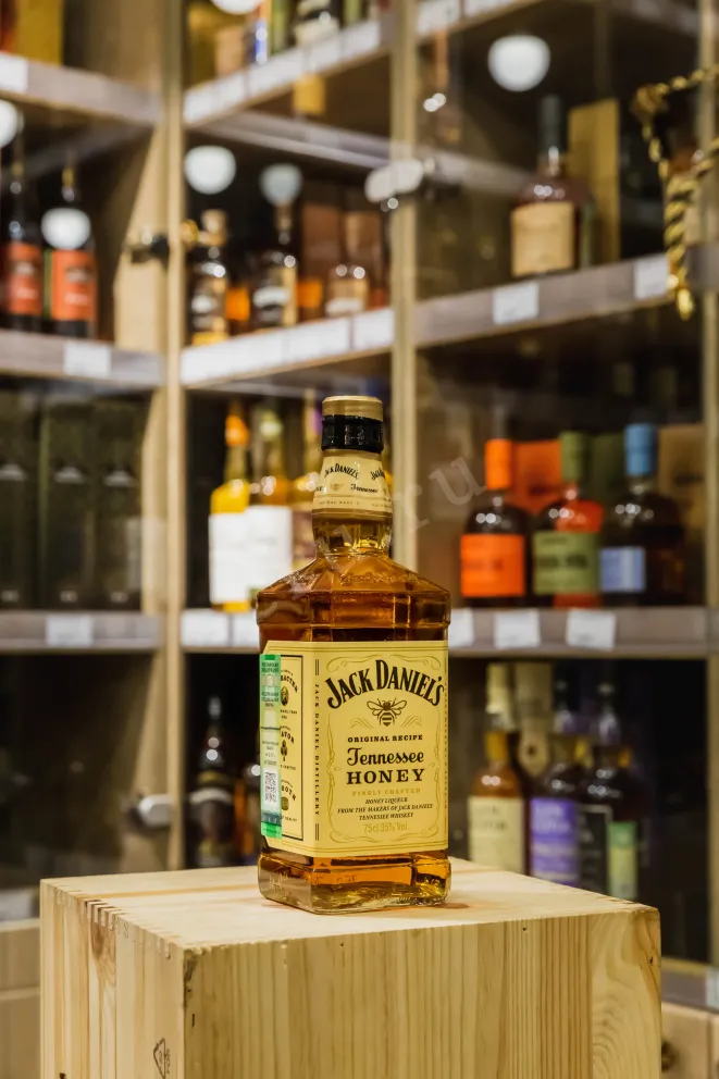 В магазине Крю Профи Jack Daniels Tennessee Honey 0.75 л
