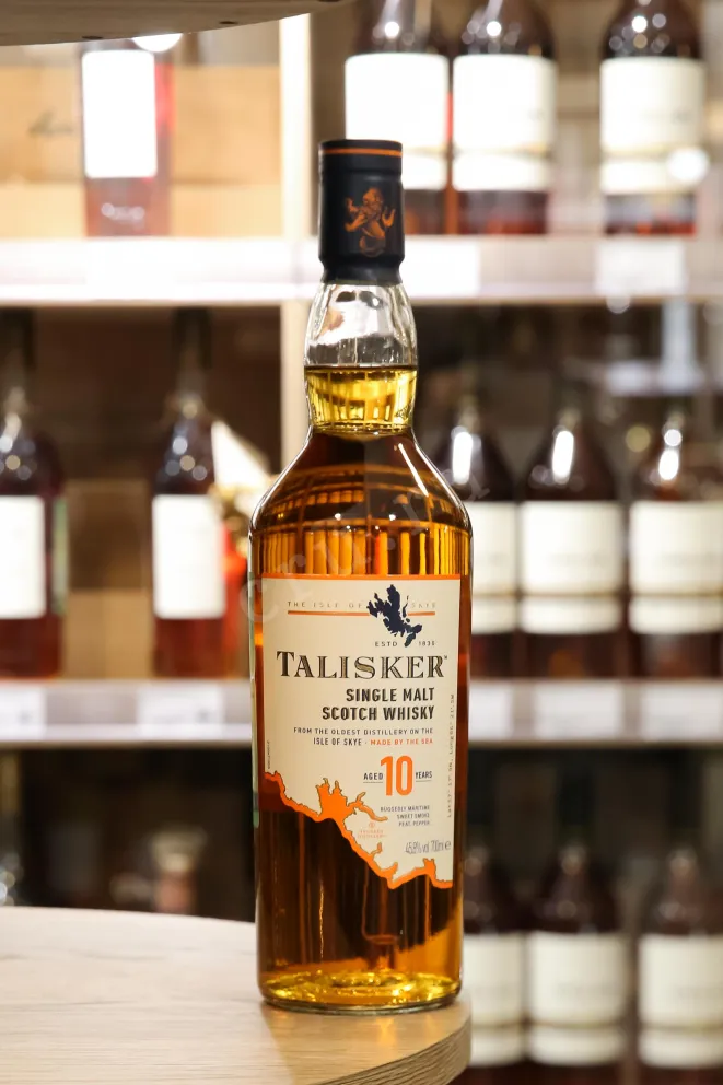 В магазине Крю Профи Talisker 10 Years Old in gift box with glass 0.7 л