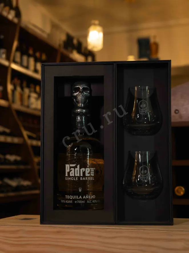 В магазине Крю Профи Padre Azul Single Barrel Anjeo in gift box with 2 glasses 0.7 л