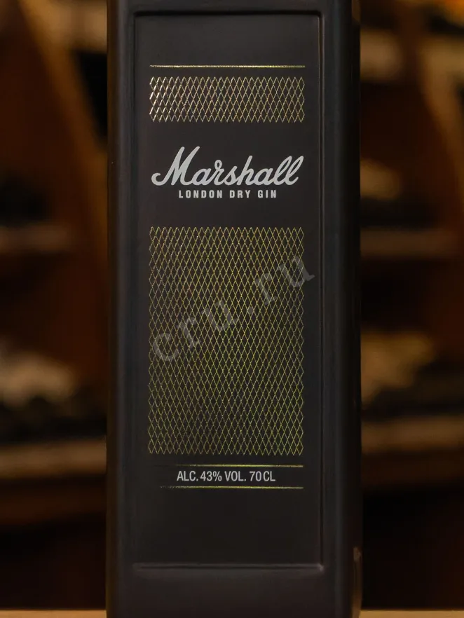 В магазине Крю Профи Marshall London Dry 0.7 л