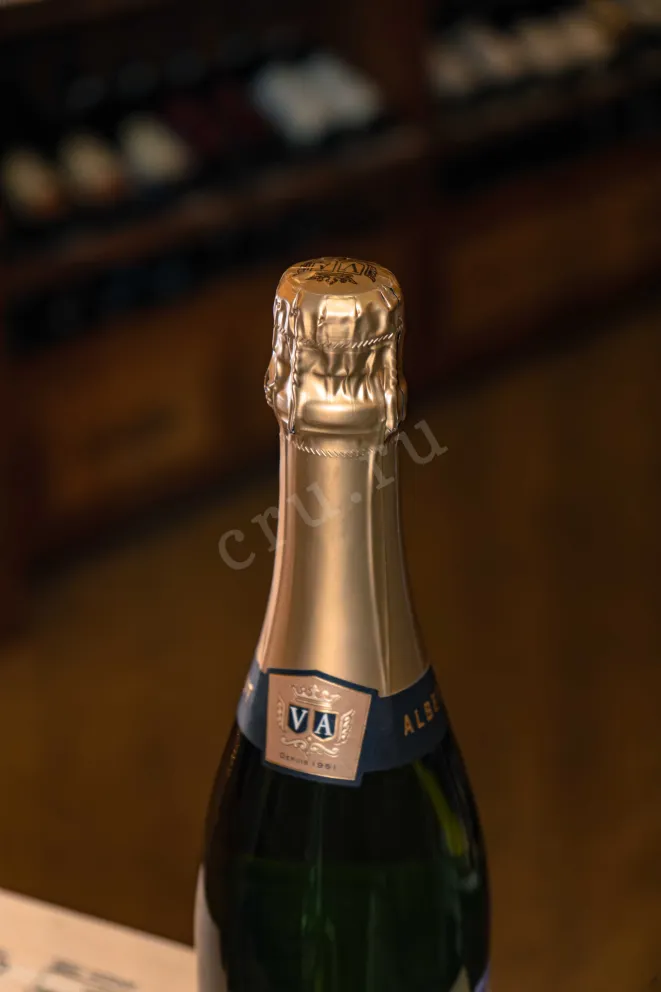 Пробка Vitteaut-Alberti Cremant de Bourgogne Blanc Brut 2020 0.75 л