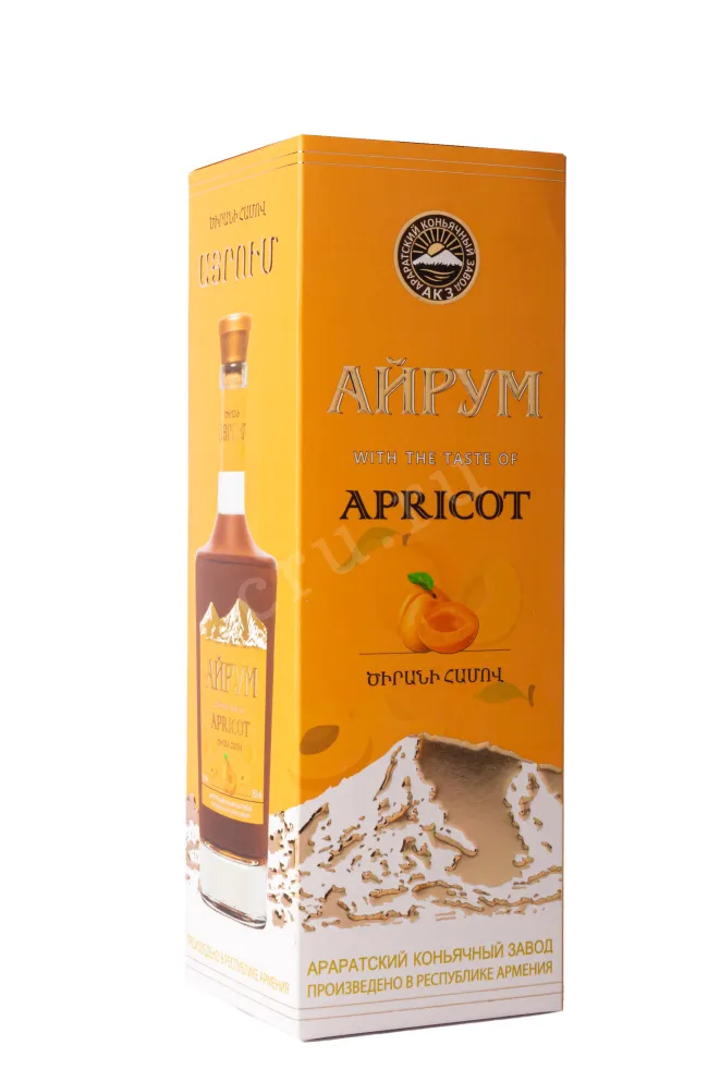 Коньяк Айрум 7 лет, подарочная упаковка  0.5 л