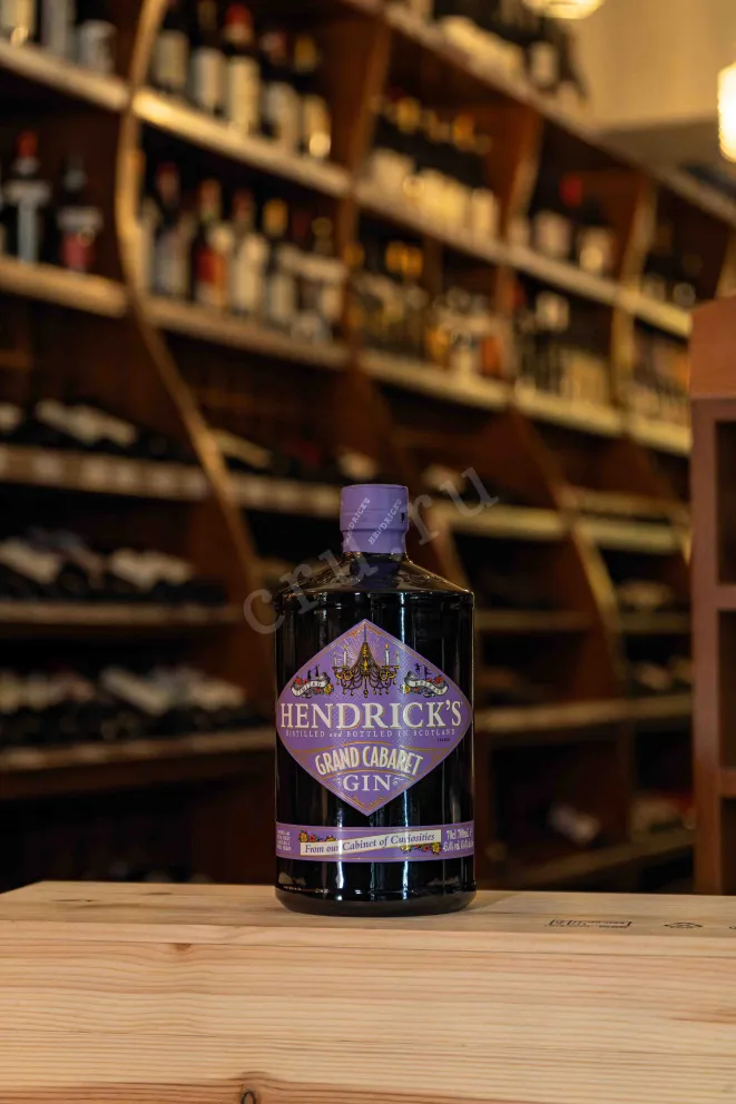 В магазине Крю Профи Hendrick's Grand Cabaret 0.7 л