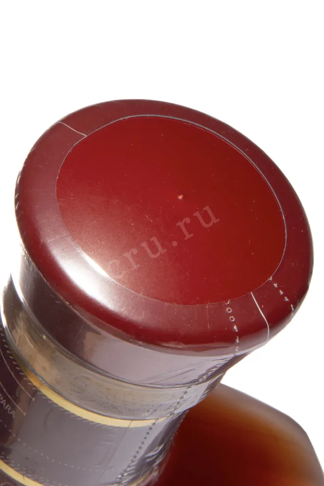 Пробка Puntacana Oliver Tesero in gift box 0.7 л