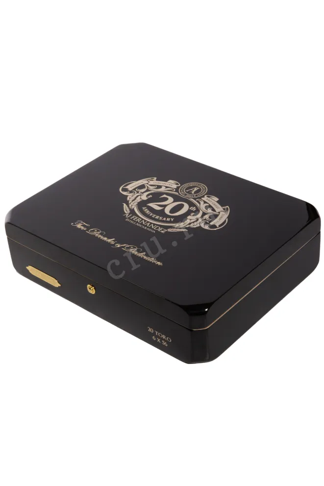 Коробка сигар AJ Fernandez 20th Anniversary Toro Limited Edition