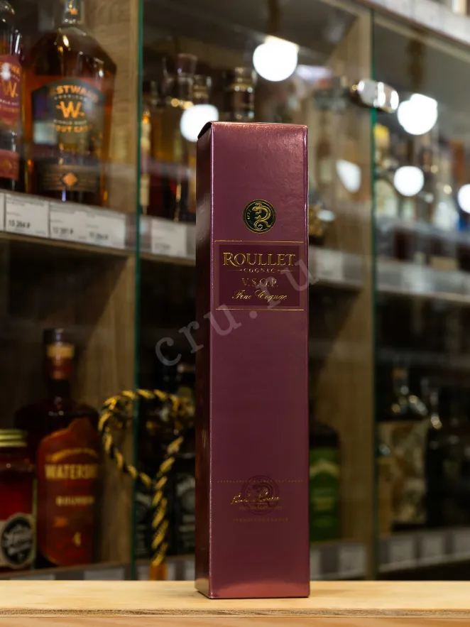 В магазине Крю Профи Roullet VSOP in gift box 0.5 л