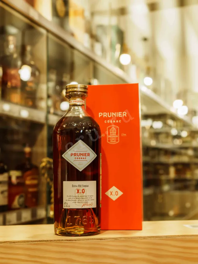 В магазине Крю Профи Prunier XO gift box 0.7 л