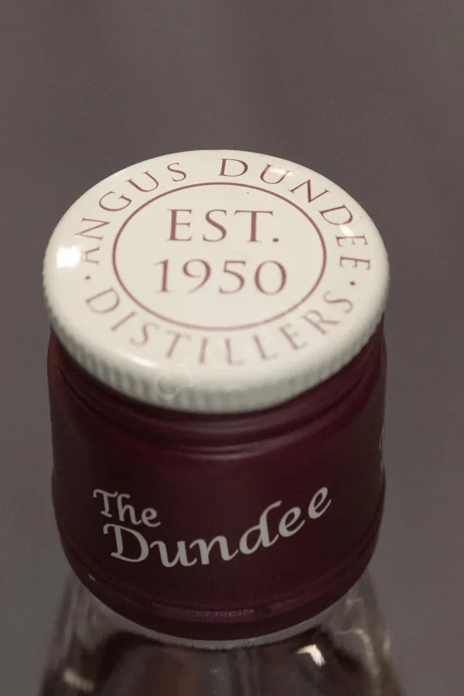 Пробка The Dundee 10 Years Old 0.7 л