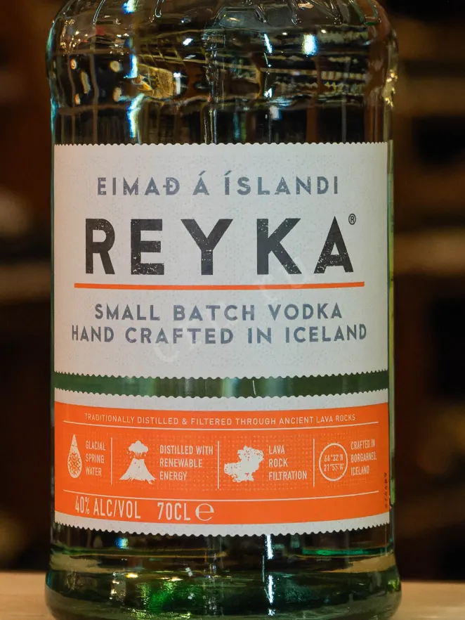 В магазине Крю Профи Reyka Small Batch 0.7 л