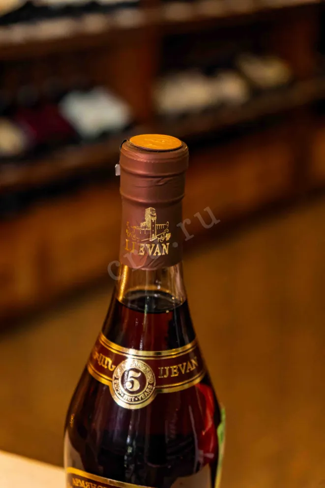Пробка Ijevan 5 years 0.5 л