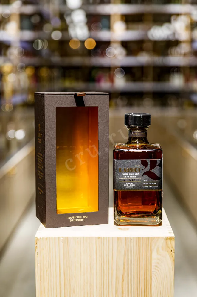 Виски Bladnoch Alinta 3 years in gift box  0.7 л