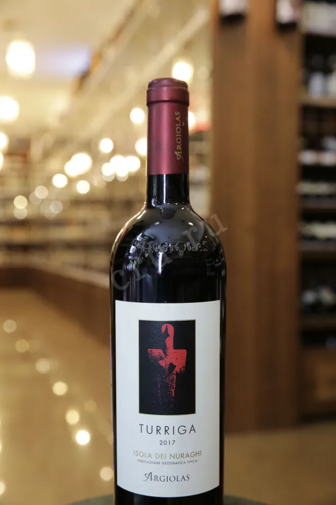 В магазине Крю Профи Argiolas Turriga Isola Dei Nuraghi IGT 2017 0.75 л