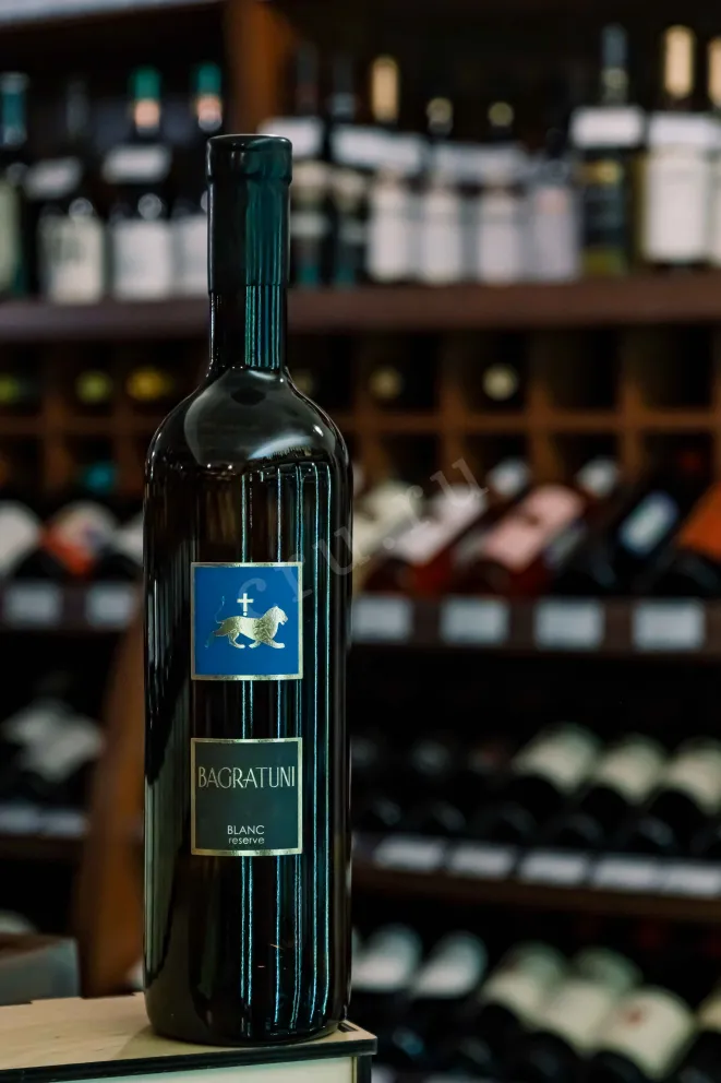 В магазине Крю Профи Bagratuni White dry 2019 0.75 л