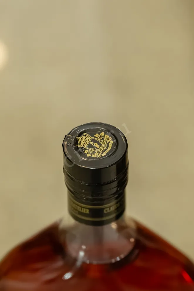 Пробка Claude Chatelier VSOP in gift box 0.7 л