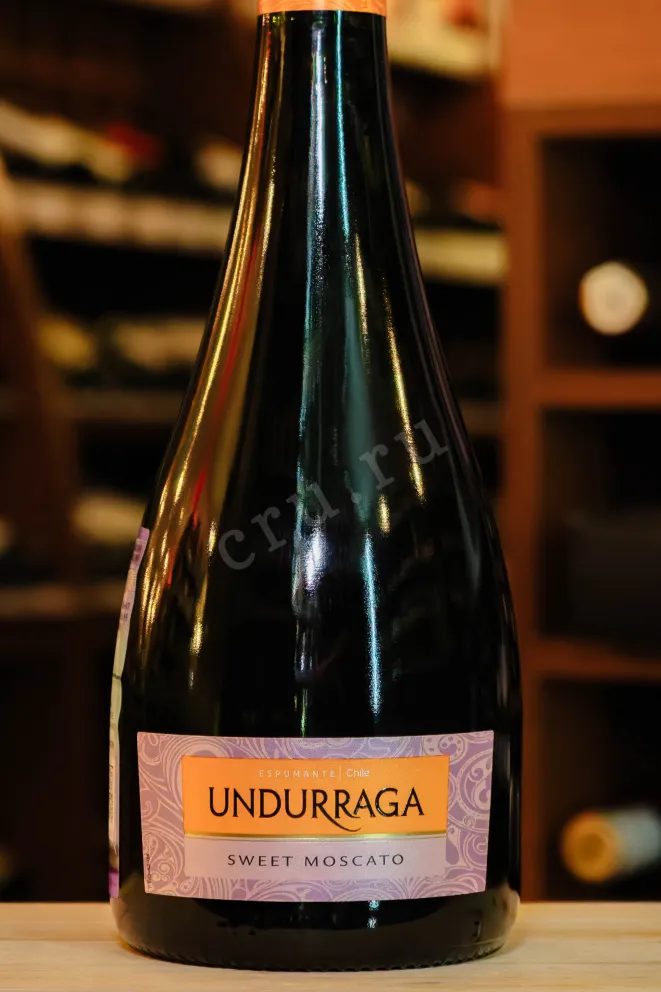 В магазине Крю Профи Undurraga Sweet Moscato DO 2024 0.75 л