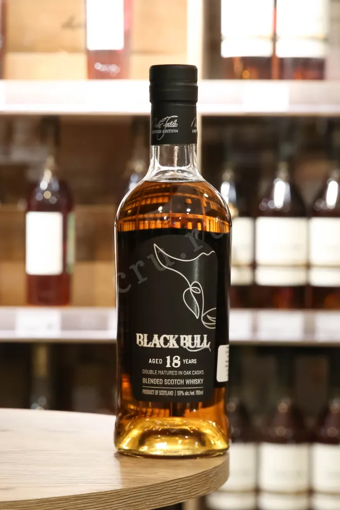 В магазине Крю Профи Black Bull Blended 18 years old with gift box 0.7 л