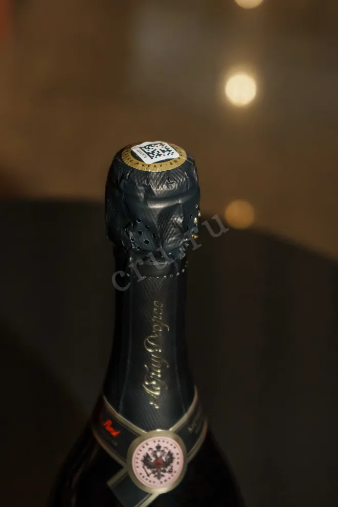 Пробка Abrau-Durso Brut d'Or Rose 2022 0.75 л