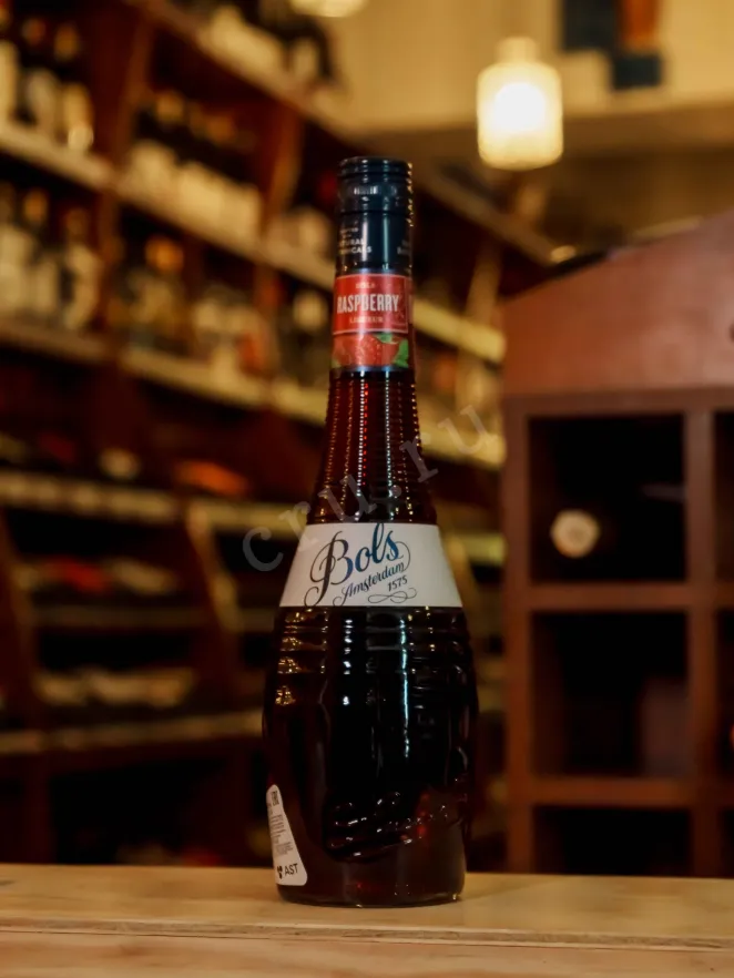 В магазине Крю Профи Bols Raspberry 0.7 л