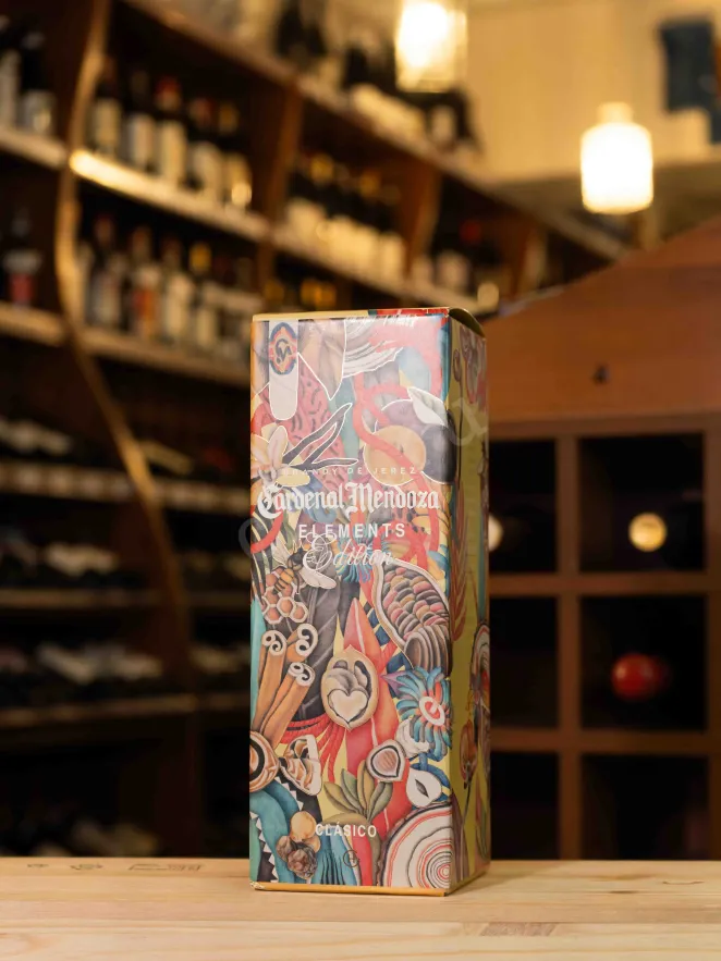 В магазине Крю Профи Cardenal Mendoza Solera Gran Reserva Elements Edition gift box 0.7 л