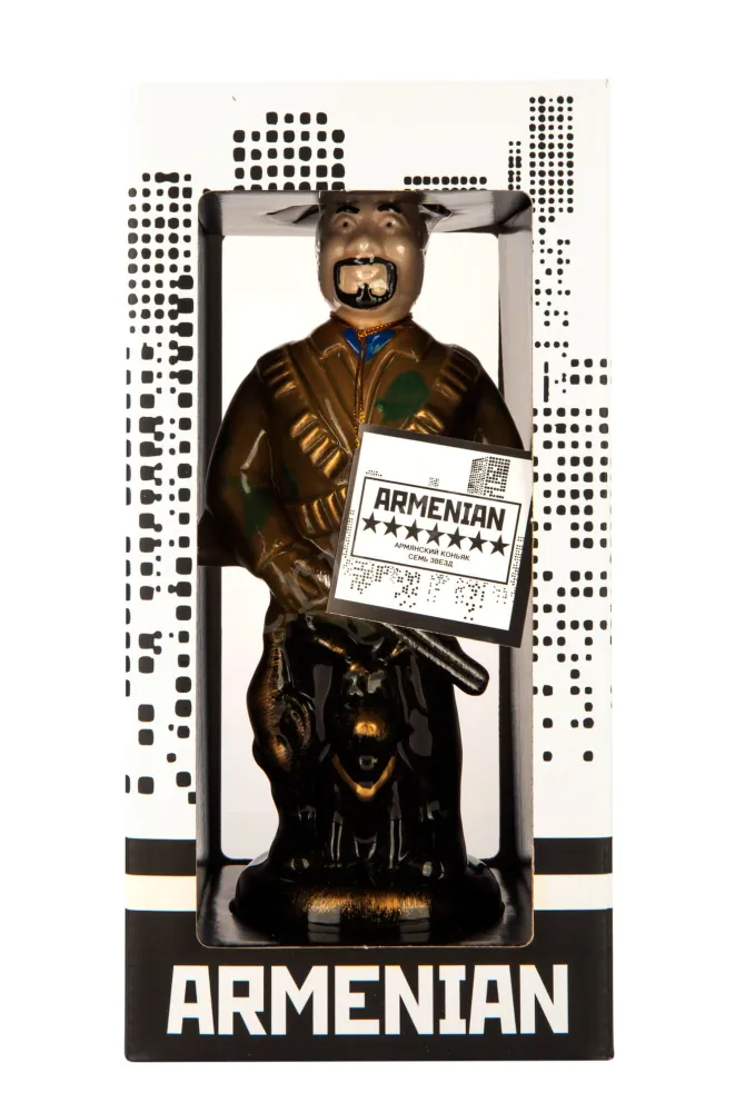 В подарочной коробке Hunter 7 years 0.33 л