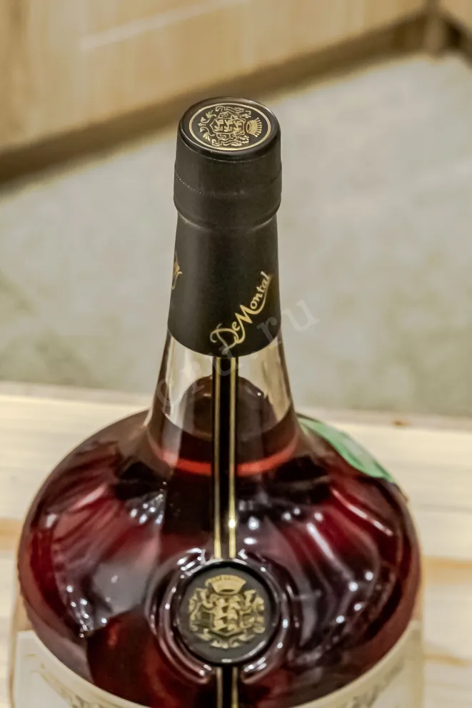 Пробка De  Montal 1962 0.7 л