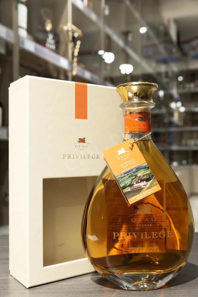 В магазине Крю Профи Deau Privilege in gift box 0.7 л