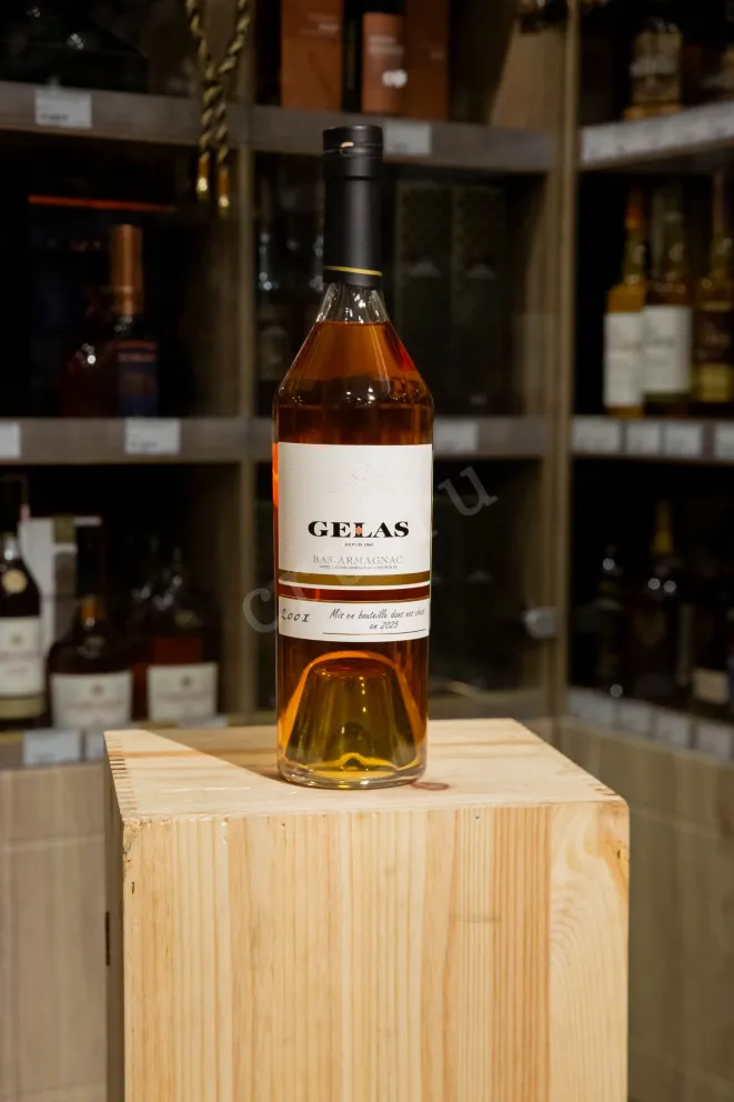 В магазине Крю Профи Gelas Bas Armagnac in gift box 2001 0.7 л