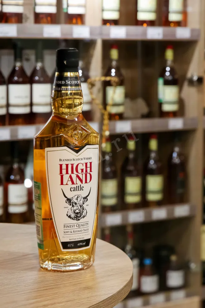 В магазине Крю Профи Highland Cattle 3 years gift box 0.7 л