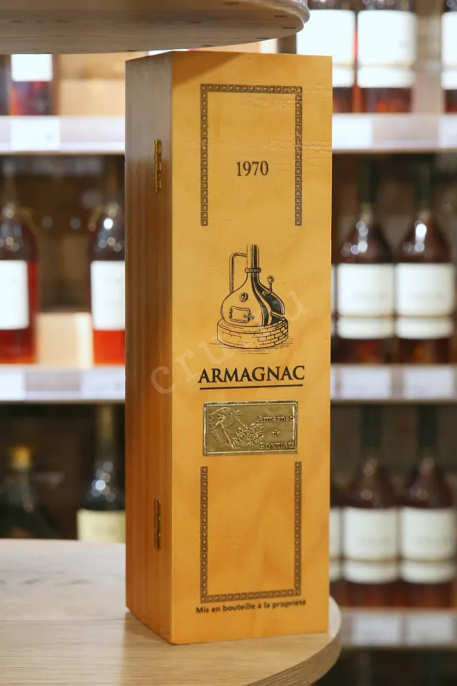 В магазине Крю Профи De Pontiac Bas-Armagnac in wooden box 1970 0.75 л