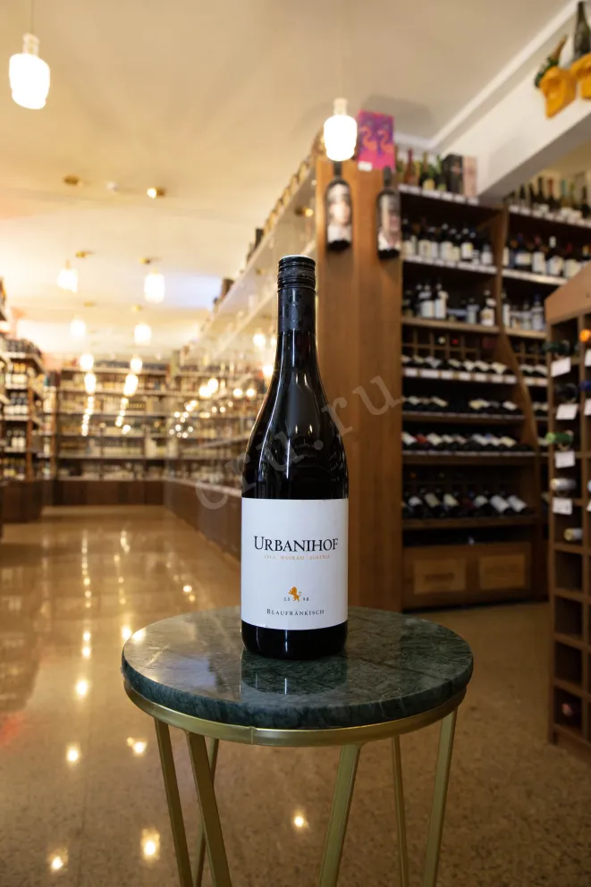 В магазине Крю Профи Urbanihof Blaufrankisch 2023 0.75 л